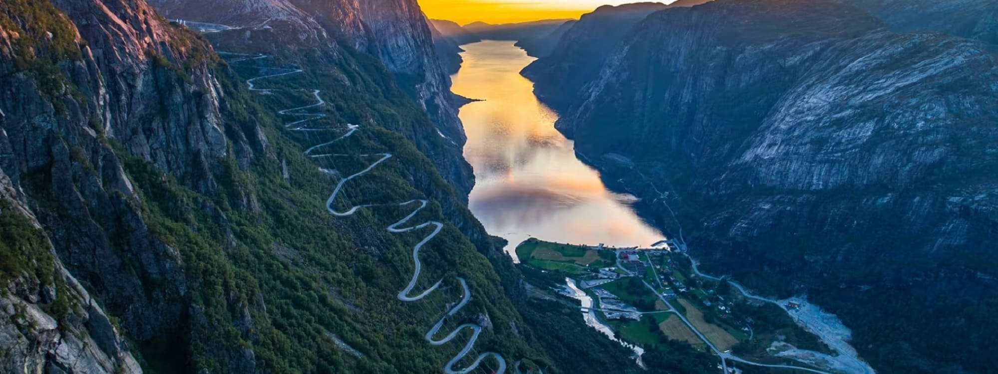 Norway 1999X750 Lysefjord